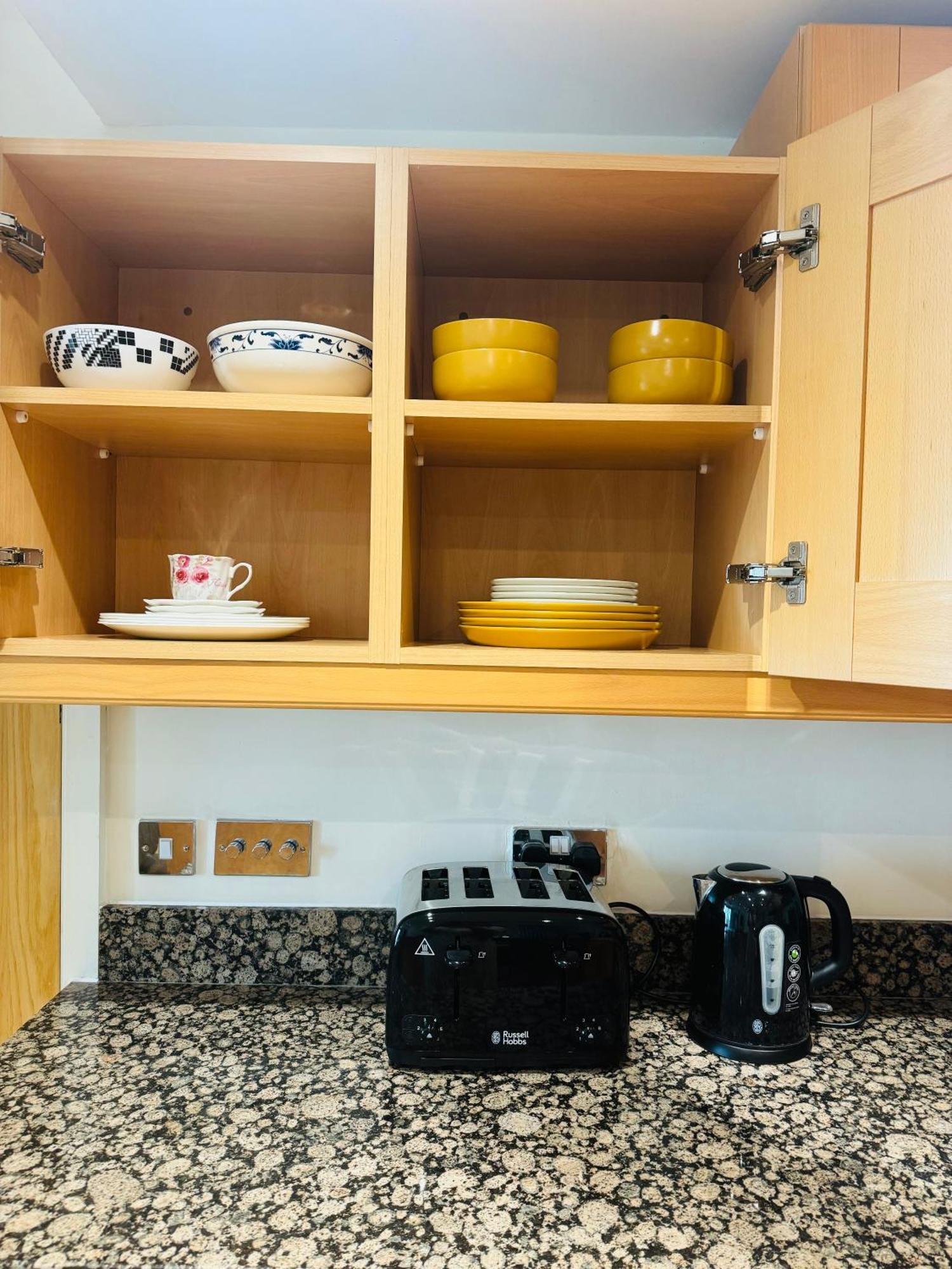 Modern 2Bed 2Bath Apartment Canary Wharf - Upto 5 Person London Bagian luar foto